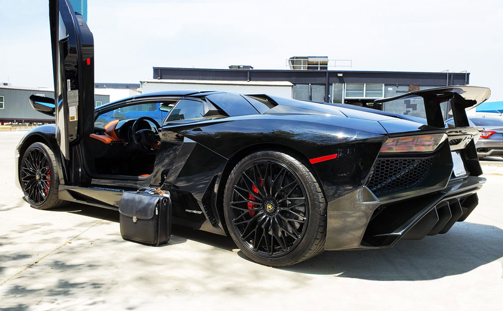 super car pre-purchase vehicle inspection Dallas and Fort Worth, Texas - lamborghini aventador inspection