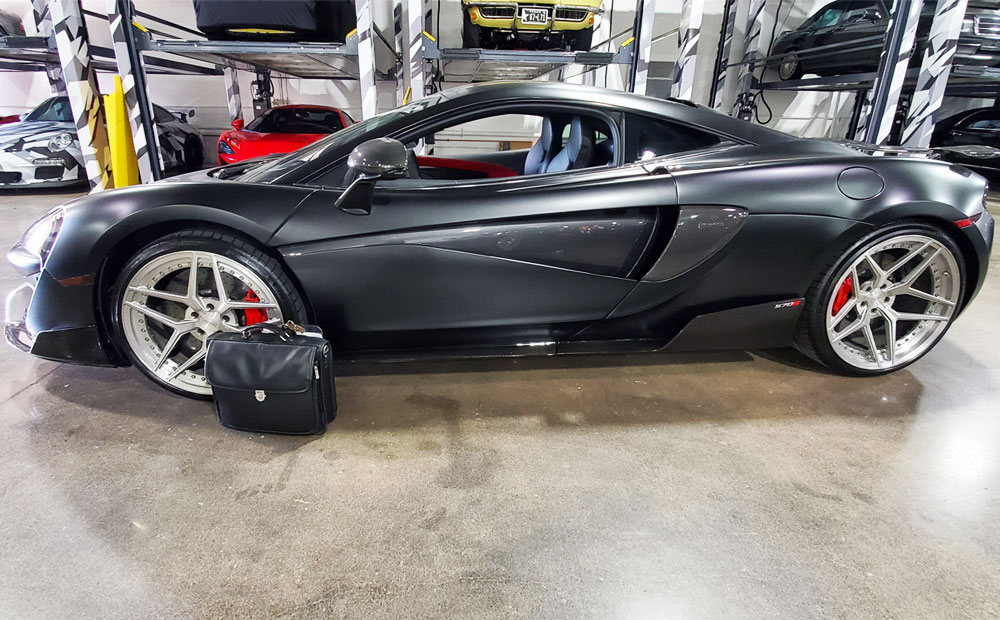 purchase agency after a super car pre-purchase inspection - mclaren 570s inspection