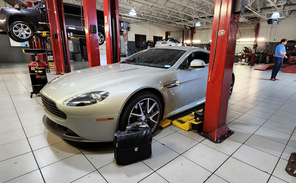 aston martin - pre-purchase inspection - on-site